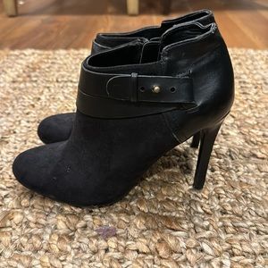 Nine West bootie